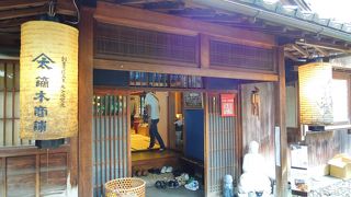 高級感ある入口