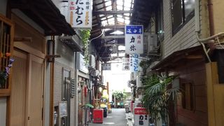 昼間はひっそりだったが、夜はきっと賑わうのでしょう。