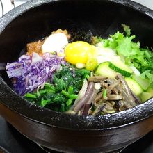 石焼ビビンバ