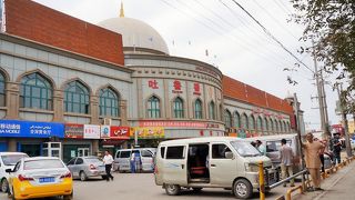 トルファンと近郊都市を結ぶバス停
