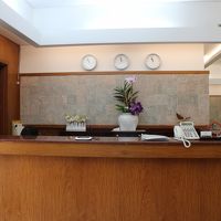 フロント　観光の日本語パンフレットなどもあります