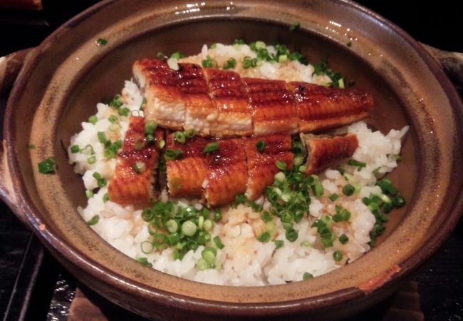 ひつまぶしがランチの目玉らしいです。