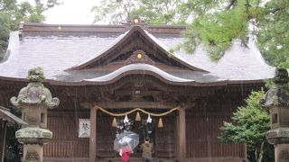 松江開祖の堀尾吉晴、松平松江藩の初代と七代を祀る