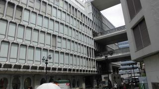 デパート受難を感じます。