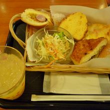 パンセット600円（税込）