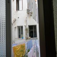 安宿の「眺めのいいお部屋」はこんな感じ！？