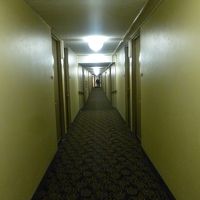 廊下は古さを感じます