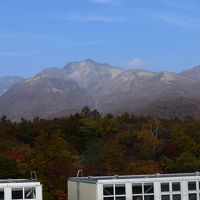 最上階からは赤薙山を中心とした山並みが鑑賞できます