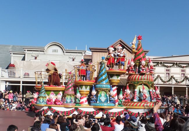 ディズニー サンタヴィレッジ パレード クチコミ アクセス 営業時間 東京ディズニーリゾート フォートラベル