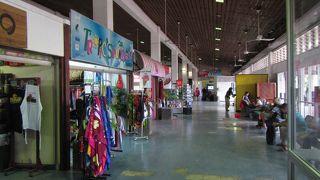 バヌアツ一の空港