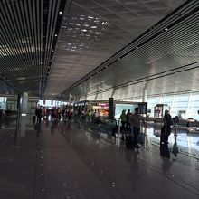 国内線搭乗口付近