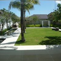 ヴィラが並ぶシャレオツな外観