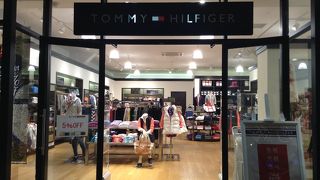 トミーヒルフィガーといえば、カバンかな～。