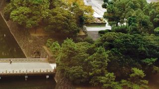 噴水のある公園