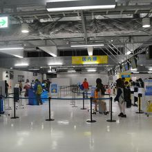 倉庫のような雰囲気がいいね。