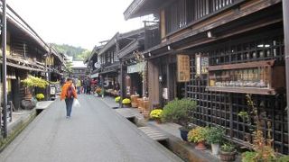 観光客がいっぱいで、げんなり