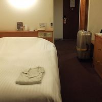 部屋は広くて清潔