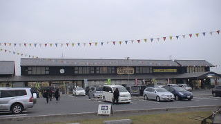 田園地帯にあるのどかな道の駅