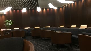 人が多いと思ったら見る見る居なくなった