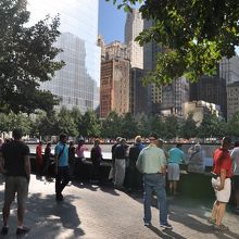 施設の脇にあるサウスプール