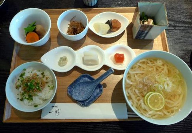 東急ハーヴェストクラブVIALA箱根翡翠　日本料理 一游（いちゆう）の朝食