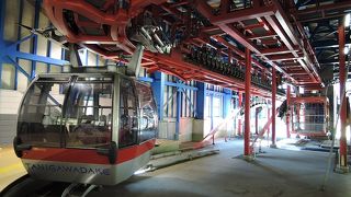 紅葉の時期は混雑します