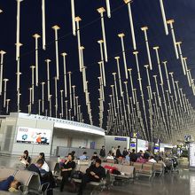 第1ターミナル出発ロビー