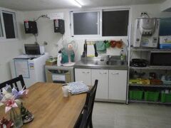 スガモ ホステル 写真