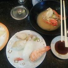 無料のカニの味噌汁