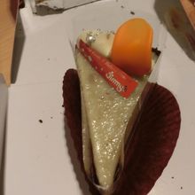 ココアベースのバターケーキ。
