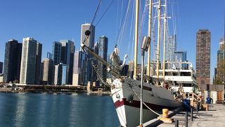 湖に囲まれ絶景