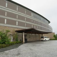 ホテルエントランス