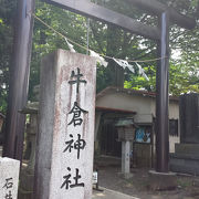 上野原の街中の神社