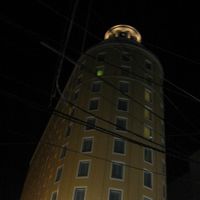 円筒型のモダンな外観