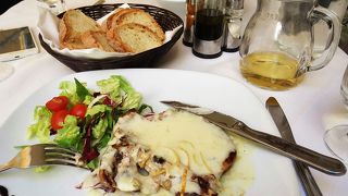 １５ユーロのセミコースランチ