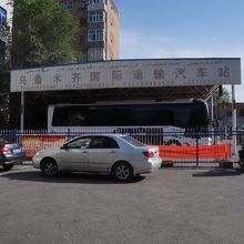 バスターミナル構内