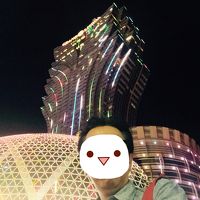 夜のリスボアを外から眺めてみる