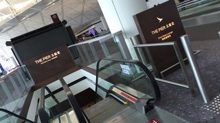 いままで利用したなかで最高のラウンジ