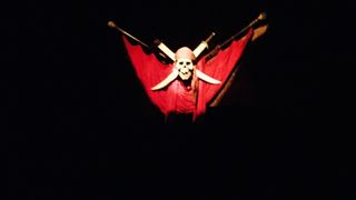 平日の夜は結構空いてるカリブの海賊