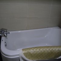 永遠にお湯がたまらないバスタブ