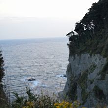 断崖絶壁が望めます