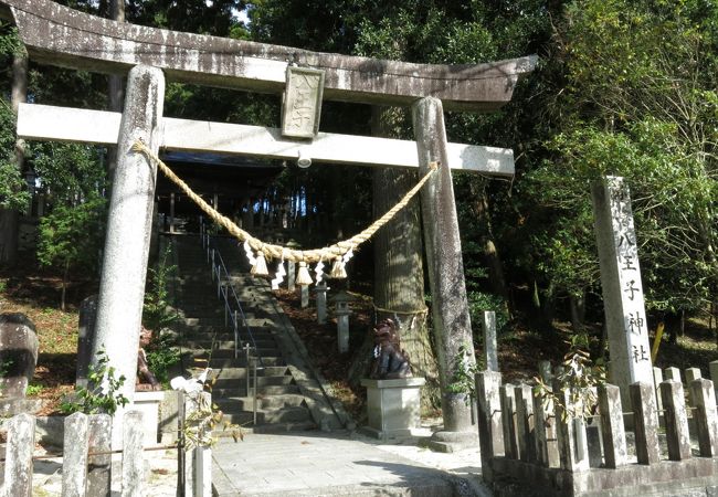 狛犬ゆかりの神社