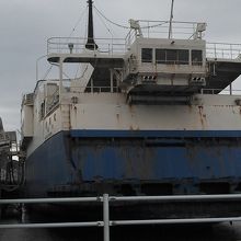 摩周丸の船尾。ここが開いて車や、嘗ては客車を載せたのですね♪