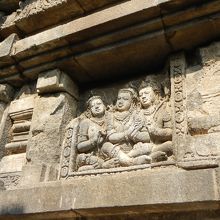 すばらしいレリーフ