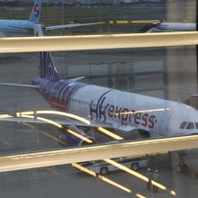 往路：羽田空港にて