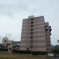 綺麗で高いビルで目立っていた