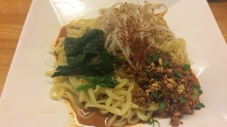 神谷町すぐ近くの担々麺