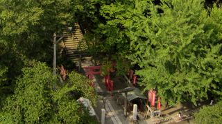 600年の歴史のある鶴ヶ城を見守ってきた稲荷神社