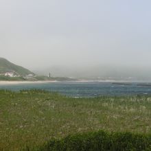 早朝の船泊から見たスコトン岬