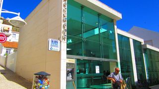 高台まで行けるケーブルカー